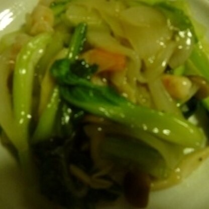 チンゲン菜の緑がきれいで見た目も、味も大好きなレシピでした。